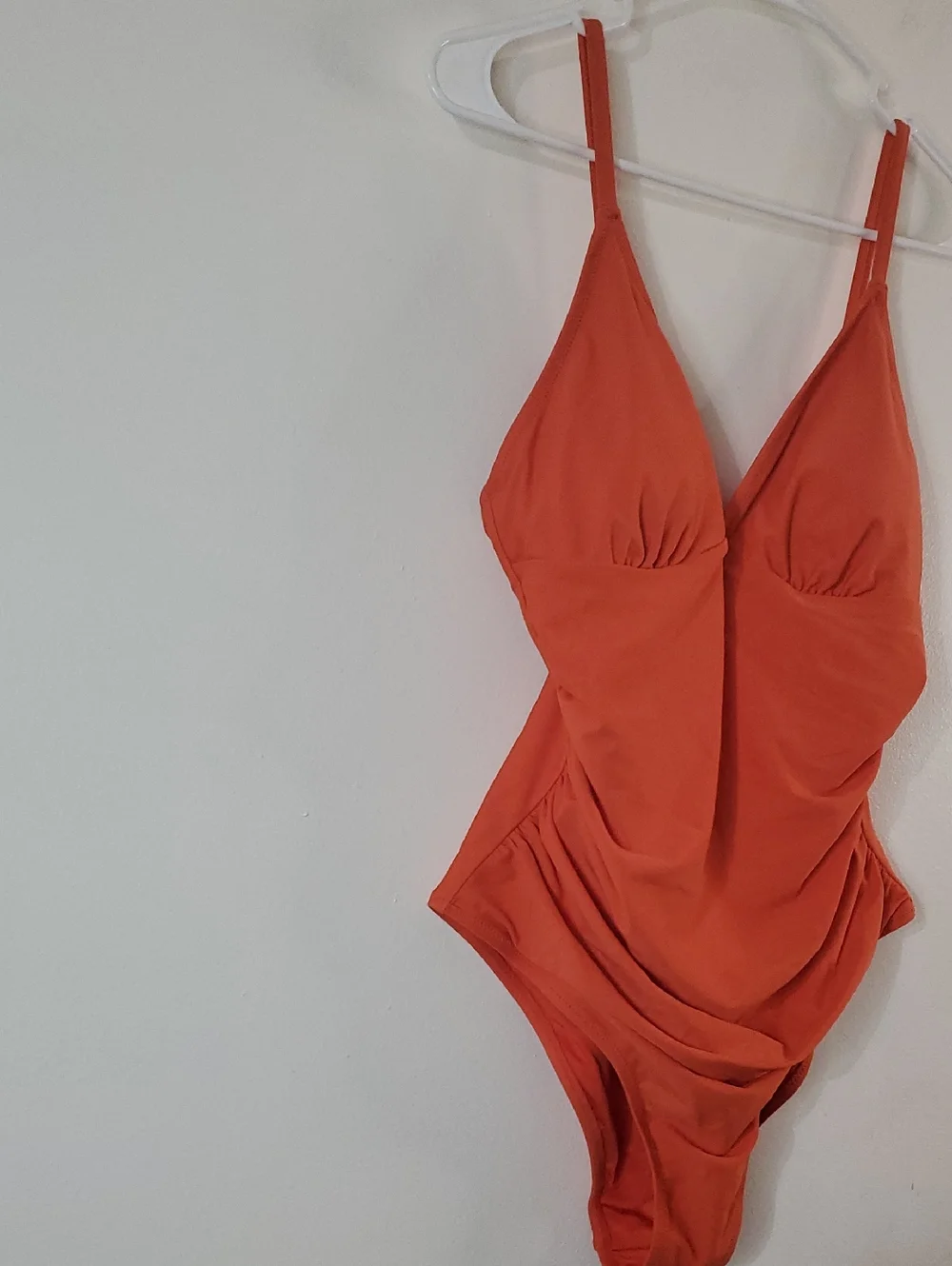 NWT CupShe Sleek Orange Ruched One-Piece Swimsuit Size Lg Tummy Control V-Neck